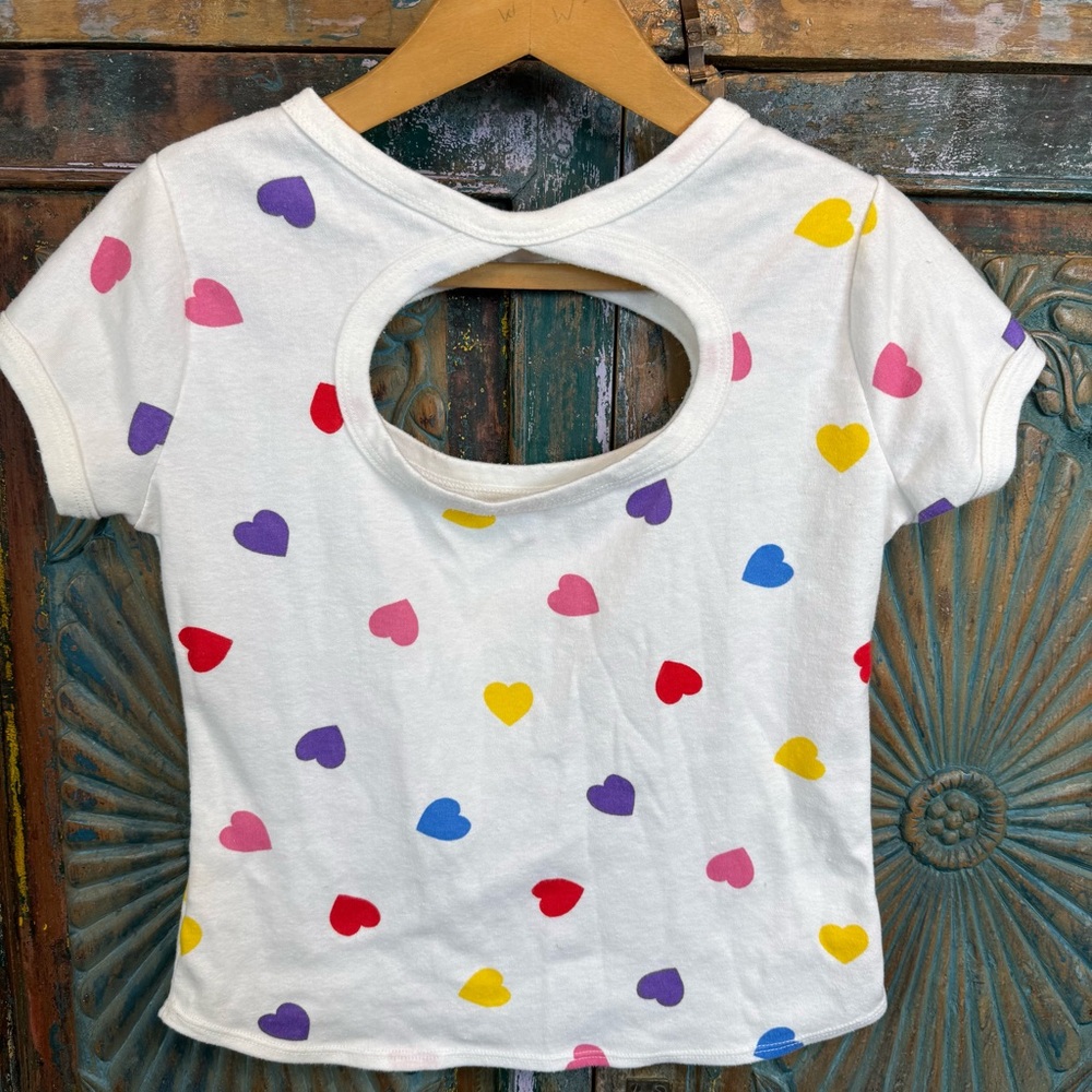 Vintage 80's heart print keyhole shirt